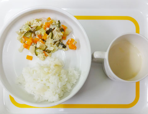 離乳食の一例(完了期食)